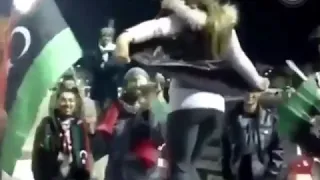 رقص بنت ليبيه في حفل فبراير الماضي 