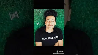 اموت انا في المكان 