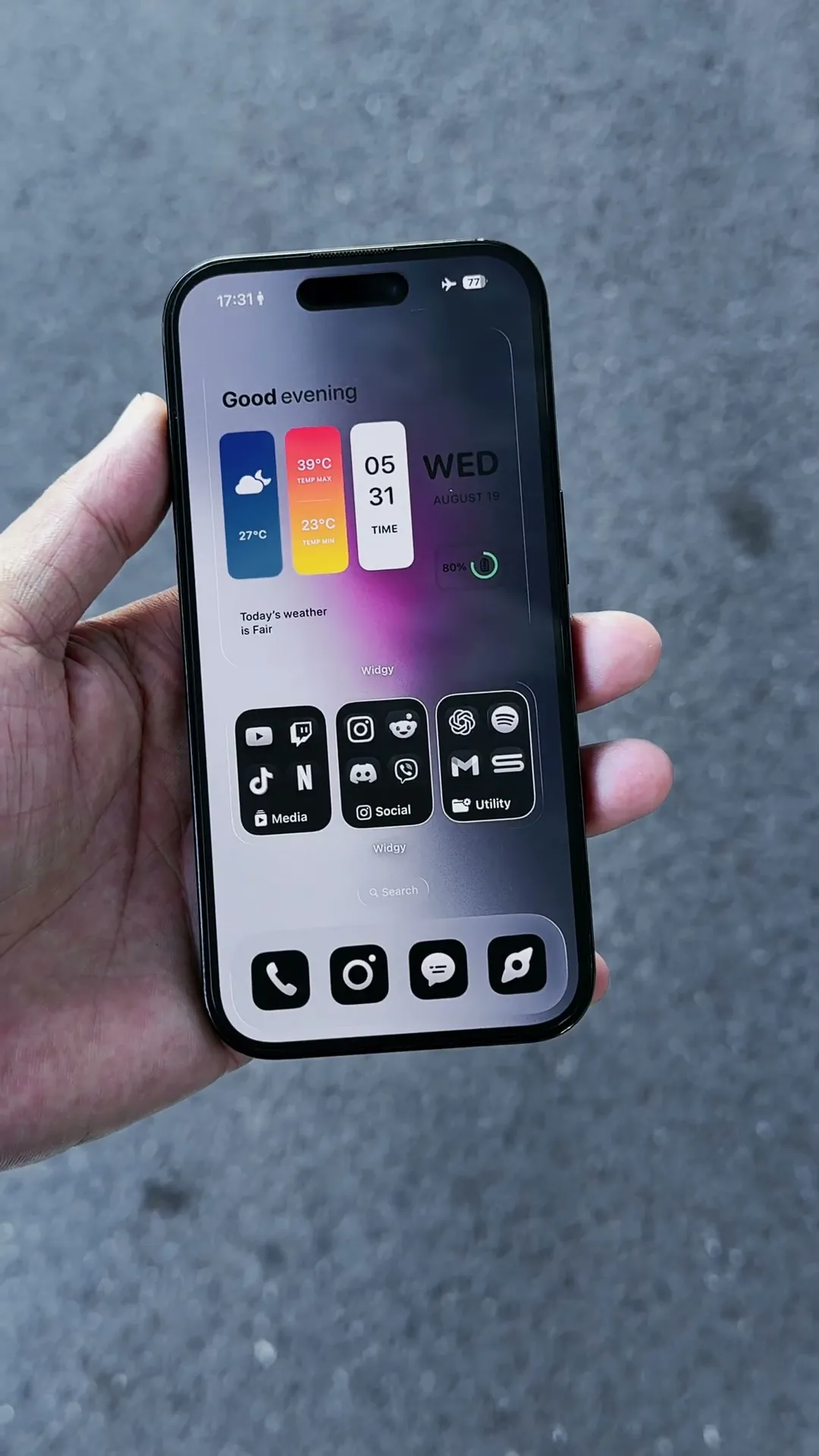Soft Grainy Gradient iPhone Wallpaper Setup Preview