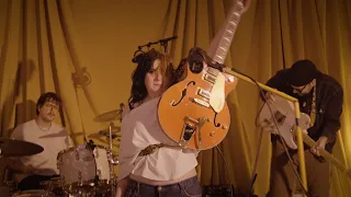 GAYLE - junebug! (live)