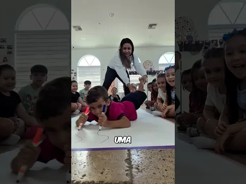 Os alunos fizeram a professora fazer parte da memória…🥹