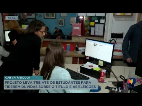 Blumenau: Projeto leva TRE/SC nas escolas para tirar dúvidas sobre o título e eleições