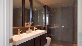 https://i.ytimg.com/vi_webp/MVIlCwUCixI/mqdefault.webp