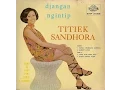 Download Lagu Titiek Sandhora   Terang Bulan Di Gunung