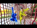 Download Lagu Roma and Diana - Family vacation trip to France