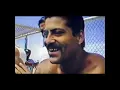 A performance of “La La Means I Love You” at San Quentin prison in 1991.