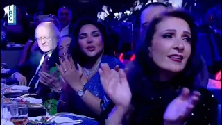 الوحة فريدة يقدمها الفنان رجا بدر في مهرجان الزمن الجميل اواردس ٢٠٢٥ دندنها