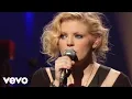 Download Lagu The Chicks - Cowboy Take Me Away (Live at VH1 Storytellers)