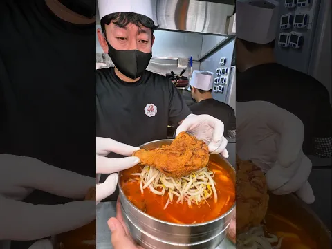 Korea Legendary Chinese Master’s GIANT Chicken Jjamppong 🔥🍜 | Moran Food #모란맛집 #짬뽕맛집 #KoreanFood