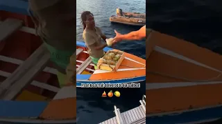 The island where no one starves… 🍊🥑🇩🇲