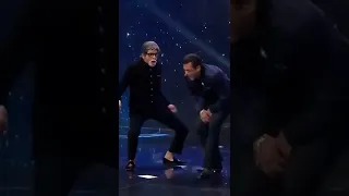 Big Boss Salman Khan Laughing Sunil Grover Dance Shorts 