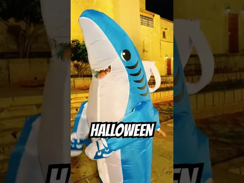 Este Halloween toco ser un tralalero tralala junto a mi ballerina capuchina #brainrot #shorts