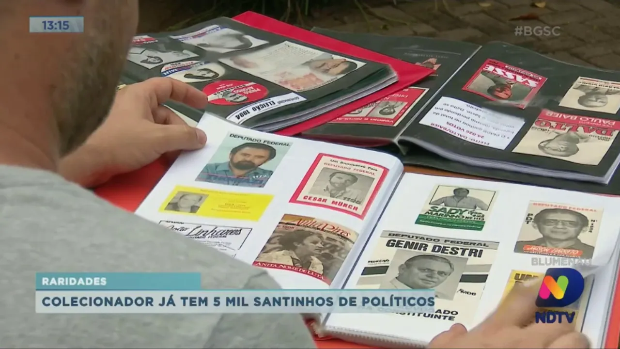 Colecionador acumula 5 mil santinhos de candidatos em SC