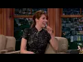 Ellie Kemper s Big Slit in Her Dress for Craig Ferguson