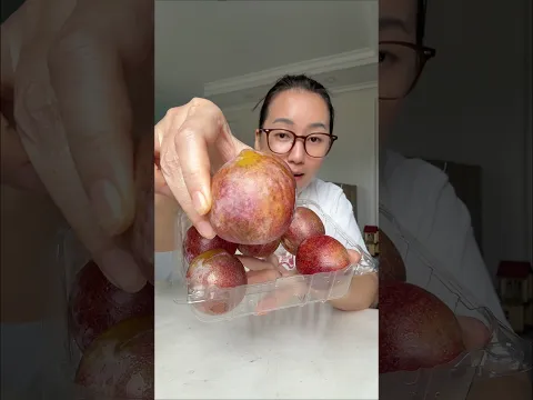 PLUMCOT = PLUM X APRICOT .. jarang dpt yg zonk .. rata2 enak!!🤤