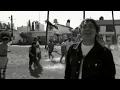 Ella es tan cargosa - Refugio (video oficial) [HD]