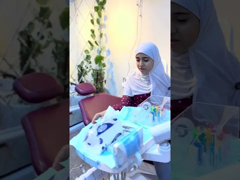 معاناه طبيب الاسنان😂