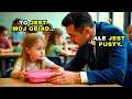 Download Lagu MILIONER ZOBACZYŁ PUSTY LUNCHBOX DZIEWCZYNKI — A TO, CO ZNALAZŁ W ŚRODKU, DOPROWADZIŁO GO DO ŁEZ