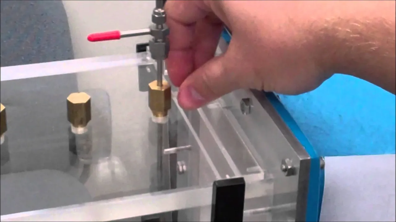 Measurements - Using the Pitot Static tube and Pressure tap with Wind Tunnel