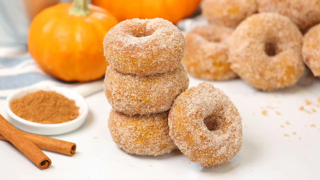 Pumpkin Spice Donuts   Delicious Fall Baking