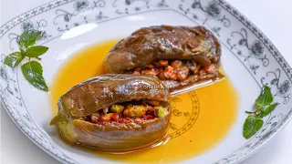 طريقة عمل المكدوس على اصوله مع اسرار حفظ المكدوس لعدة اشهر من دون تغير طعمه دندنها