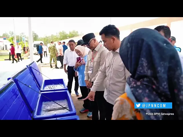 Wapres Gibran Tinjau Kampung Nelayan Merah Putih di Lampung Timur - JPNN.com