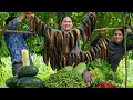 Download Lagu Traditional Cambodian Catfish \u0026 Pea Eggplant Sauce – A Flavor Explosion with Fresh Green Veggies!