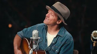 Jason Mraz - His Eye Is On The Sparrow (Live from The Mranch)