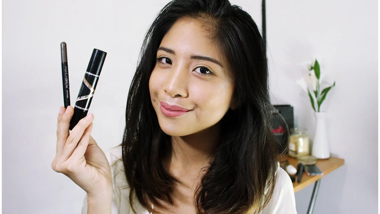 Maybelline Brow Satin Review. 