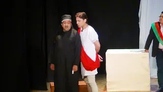 شاهد المسيح يصلب في فلسطين علي مسرح مار جرجس الجيوشي بشبرا دندنها