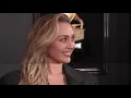 Download Lagu Miley Cyrus on the Red Carpet | 2019 GRAMMYs