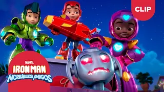 ¡Salvemos la máquina de nieve! ❄️ | Clip | Iron Man y sus increíbles amigos
