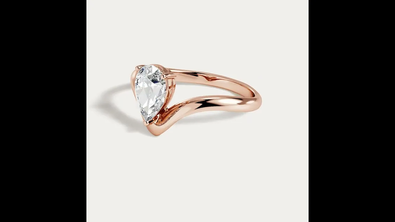 Phoebe丨Pear-Cut Lab-Grown Diamond Chevron Solitaire Engagement Ring