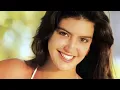 10 Sexy Photos of Phoebe Cates