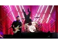 Download Lagu Panic! At the Disco Performs 'Victorious'