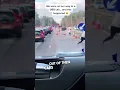 Download Lagu Civilians work together to help an ambulance get through traffic 👏❤️