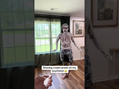Shaving cream prank on my boyfriend 😂