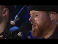 Tom Walker & Red Hot Chilli Pipers - Leave A Light On (The Quay Sessions)