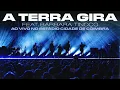 Download Lagu Os Quatro e Meia - A Terra Gira feat. Bárbara Tinoco (Ao Vivo no Estádio Cidade De Coimbra)