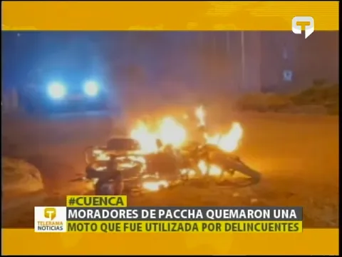 Moradores de Paccha quemaron una moto que fue utilizada por delincuentes