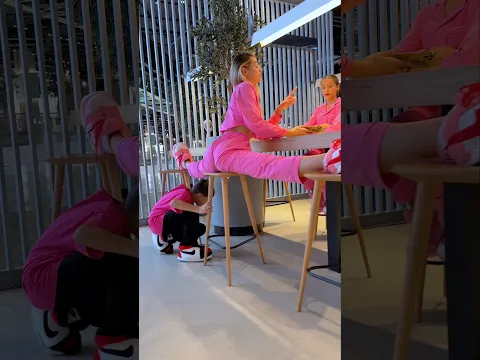 🪑🪑🪑+🤷‍♂️=🤸‍♀️ #familyfirst #flexibility @yana.chirkina @Belitskay