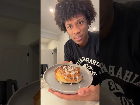 twinnamon roll 🤝
