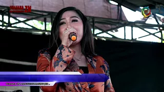 Download AJA DAMAK DUMUK - YULIANA ZN / Yuliana Zn Manggung maning Jeh Live Pekandangan MP3