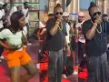 Lagu WERRASON BITUMBA YA MABINA ENTRE BA DANCEUSE NA REPETITION YA LELO EZA DEGAT