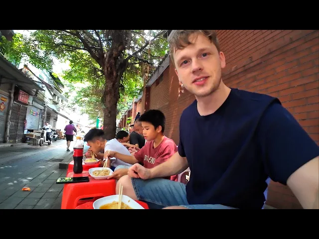 $0.80 Rice Noodle Roll Chinese Street Food in Guangzhou 🇨🇳