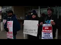 Striking Workers Stop and Shop Grocery Store Connecticut