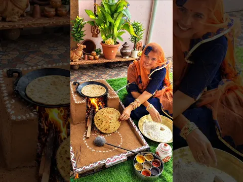 चूल्हे पर बना बाजरे का गरमा-गरम होगरा साथ में तीखी लाल मिर्च की चटनी ऐसा देसी स्वाद
