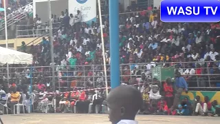 mzee huyu ni hatari wa kwaya ya victoria sda choir leo ametiafola viwanja vya ccm