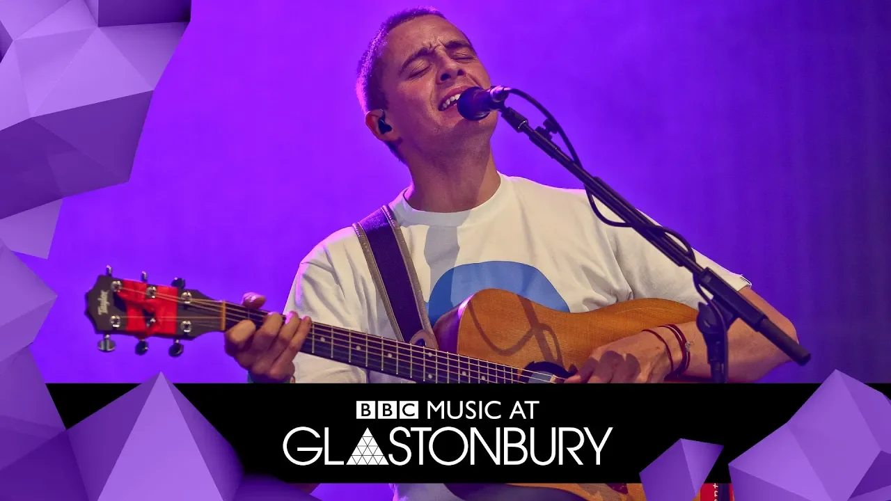 Dermot Kennedy - Outnumbered (Glastonbury 2019)