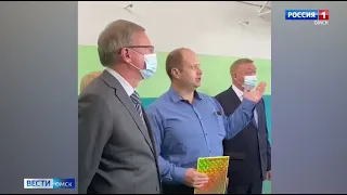 Губернатор Омской области посетил Павлоградский район